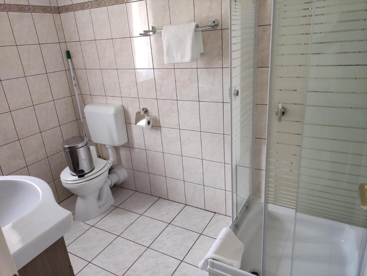 Zsanett Appartement Hévíz Exterior foto